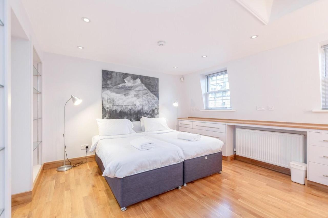 Beautiful 1 Bedroom Apartment In Victoria Londres Exterior foto