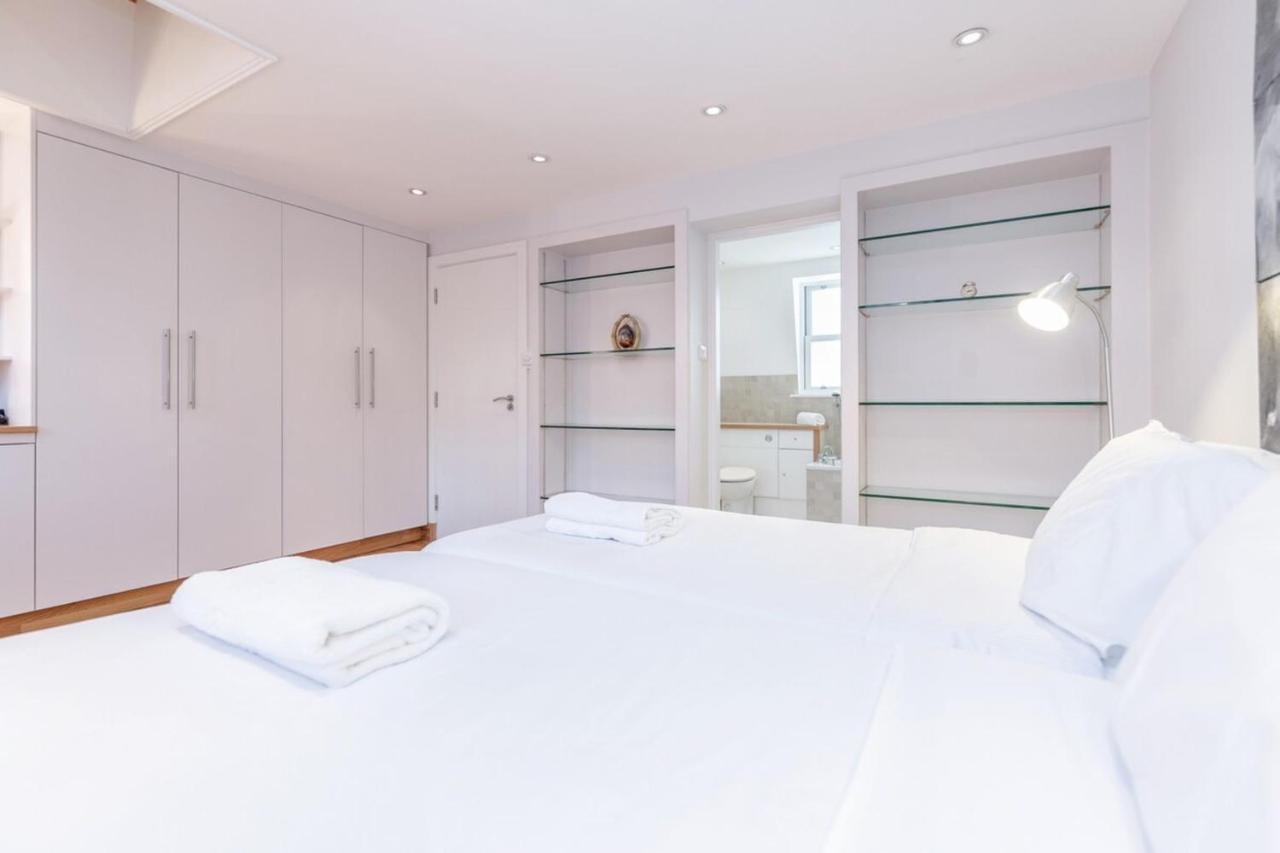Beautiful 1 Bedroom Apartment In Victoria Londres Exterior foto